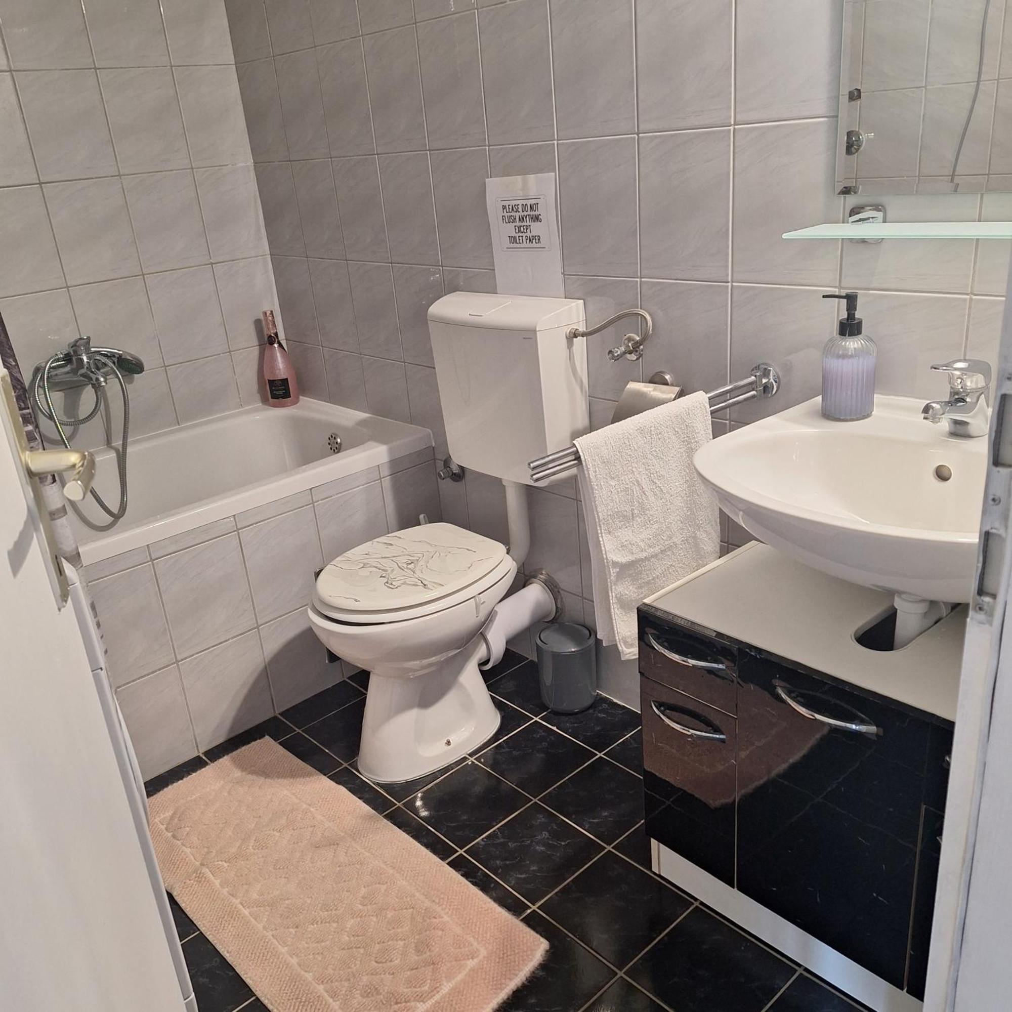 Kaštel Novi Mila 아파트 외부 사진